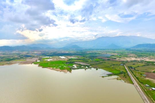 Hồ Thành Sơn Khánh Hòa