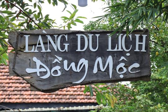 Làng Du Lịch Đồng Mộc