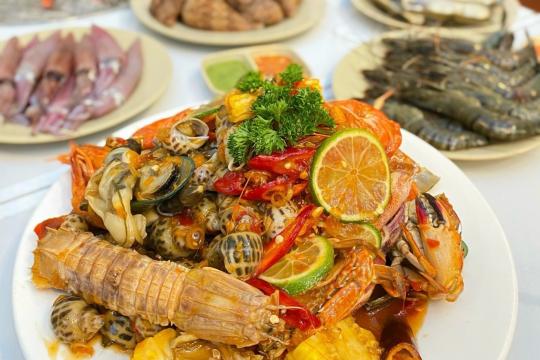 I Like Buffet Restaurant – 61 Dang Tat Street