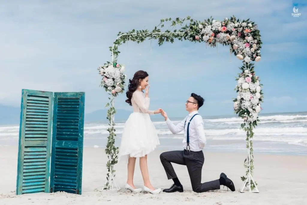 Cach-tao-dang-chup-anh-cuoi-ngoai-canh-4-1024x683