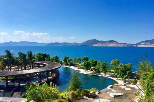 MerPerle Hòn Tằm Resort