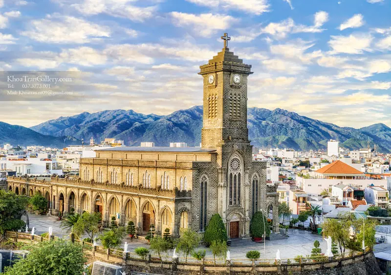 nha-tho-nui-11-1741668407