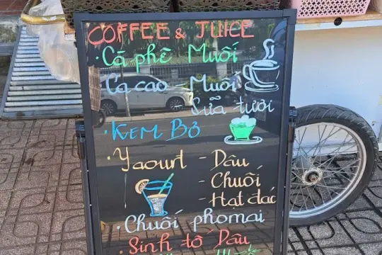 Quán Hai Cô