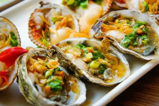 Hồng Gia Live Seafood Restaurant