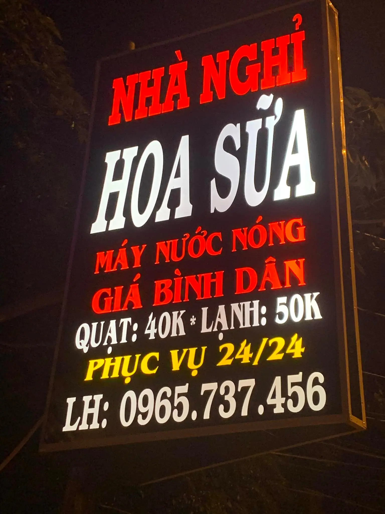 Nhà Nghỉ Hoa Sữa