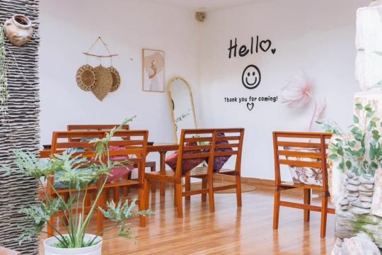 Dong Dao Café