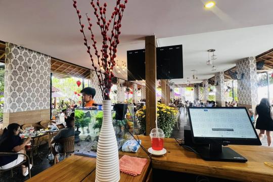 Cà phê Quỳnh Anh