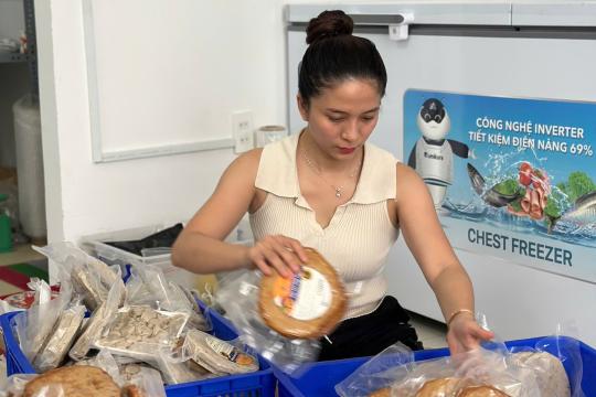 Cô Em Nem Chả