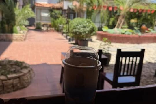 Cafe sân vườn BB COFFEE