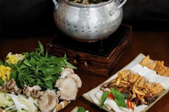 Lac Thien Vegetarian Restaurant