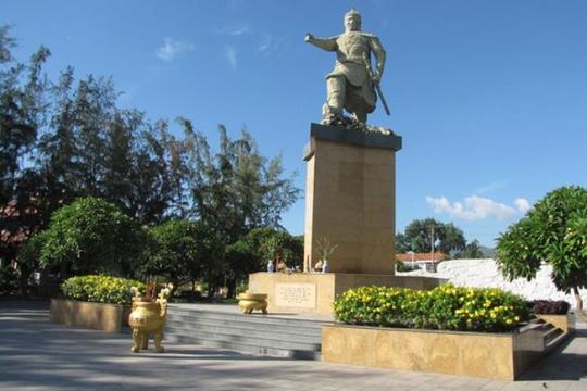 Bach Dang Park