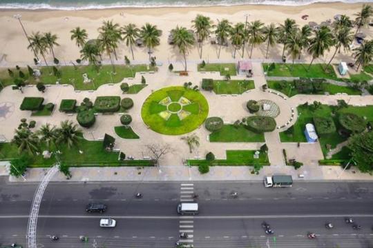 Bach Dang Park