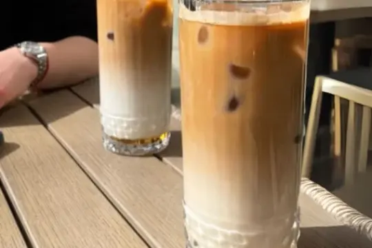 Cà Phê Lối Xưa