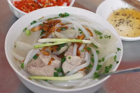 Lien Fish Cake Noodle Soup in Ninh Hoa