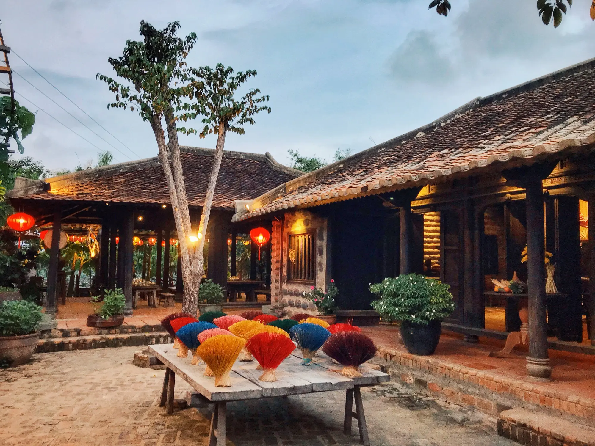 82660c8c-455e-41d3-8874-63f428789b88-15759711441401570450611