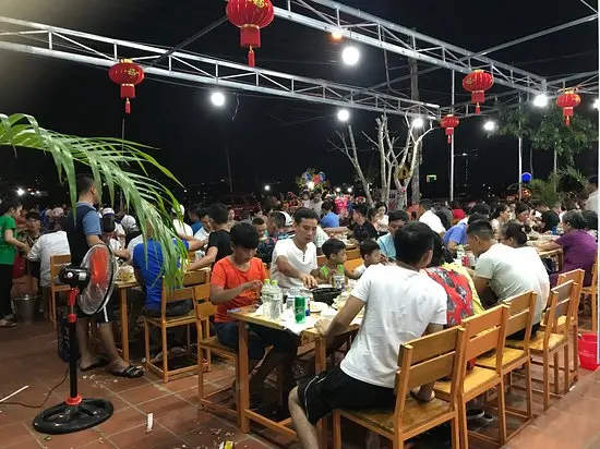 nha-hang-h-i-s-n-khang