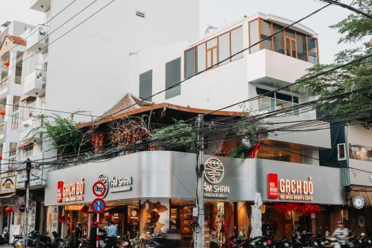 Gạch Đỏ Bakery & Coffee