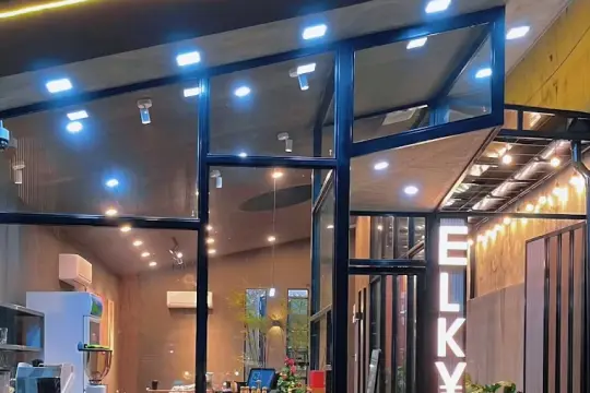 The ElKy Tea, Coffee & Milk Tea