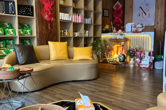 나곤 뷰티 앤 스파 (Nagon Beauty & Spa)