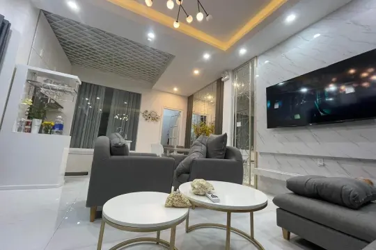 Royal Hotel Ninh Thuận