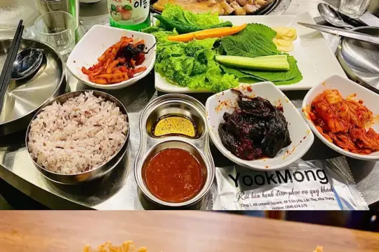 육몽 바비큐 한식