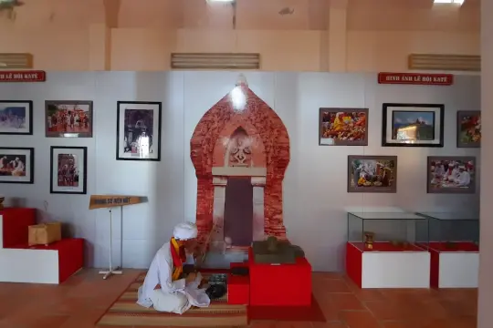 Khu Du Lịch Tháp Chàm Ninh Thuận