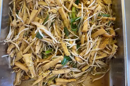 Вегетарианский ресторан Hương Sen