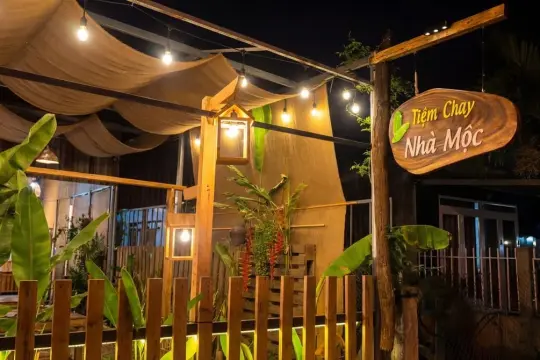 Nhà Mộc 素食小馆