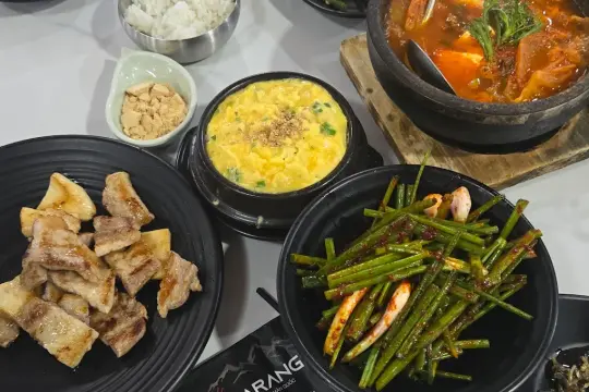 Harang Korean Restaurant Cam Lam