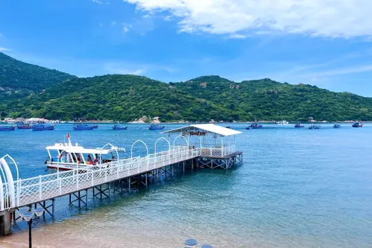Resort Vĩnh Hy