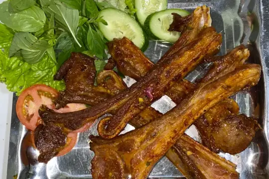 브엉짱 염소전골 식당