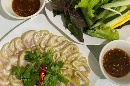 브엉짱 염소전골 식당