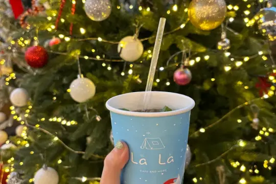 Là Lá cafe and more