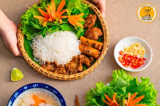 Bún Chả Hai Thơm
