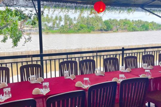 南山餐厅（Nam Son Restaurant）