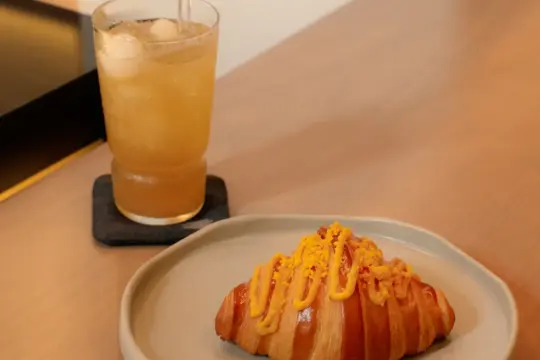 Mile Cafe & Tea