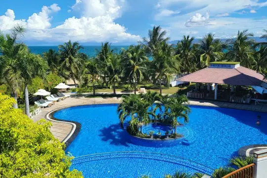 Отель Saigon Ninh