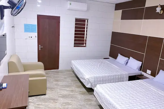 Khách sạn Ngọc Bích 2