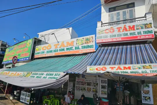 Bánh Căn - Bánh Xèo Cô Tám – An Authentic Nha Trang Dining Spot in North Nha Trang