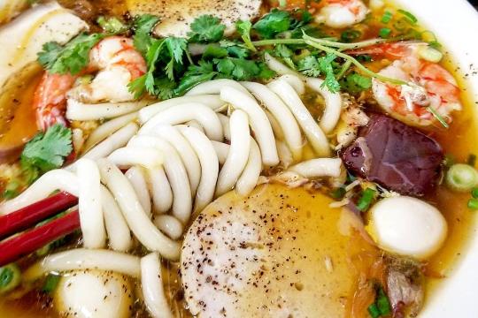 깜라인 반깐