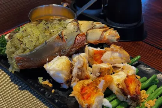 Củi Seafood Restaurant Nha Trang