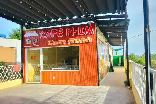 Cafe Phim Cam Ranh