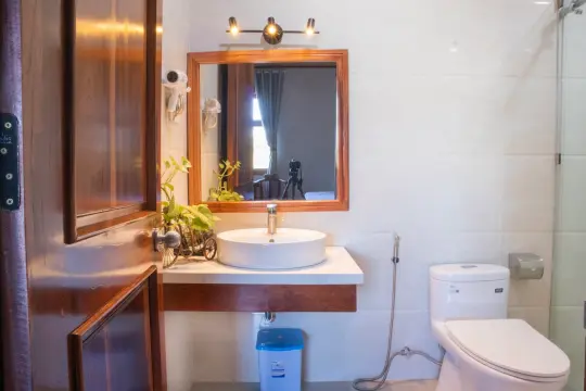 Hotel Nhật Tín