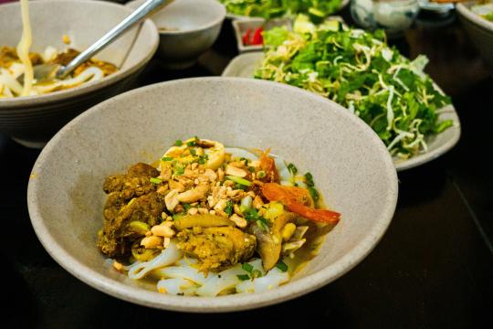 미 쓰 꽝 투이 캇