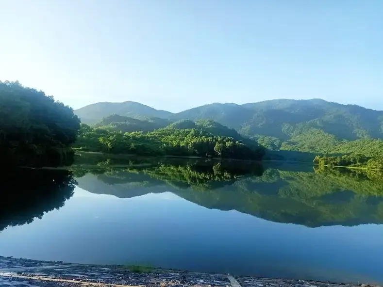 Làng Nhỏ – Hồ Láng Nhớt