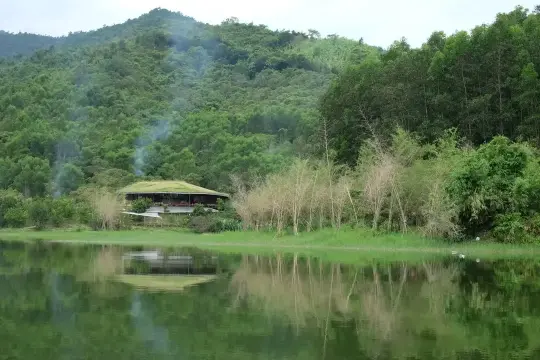 Làng Nhỏ – Hồ Láng Nhớt