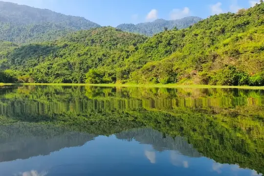 Làng Nhỏ – Hồ Láng Nhớt