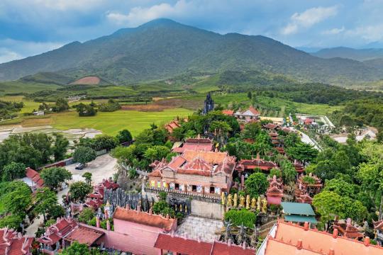 Pháp Viện Thánh Sơn