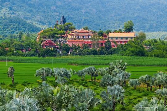 Pháp Viện Thánh Sơn