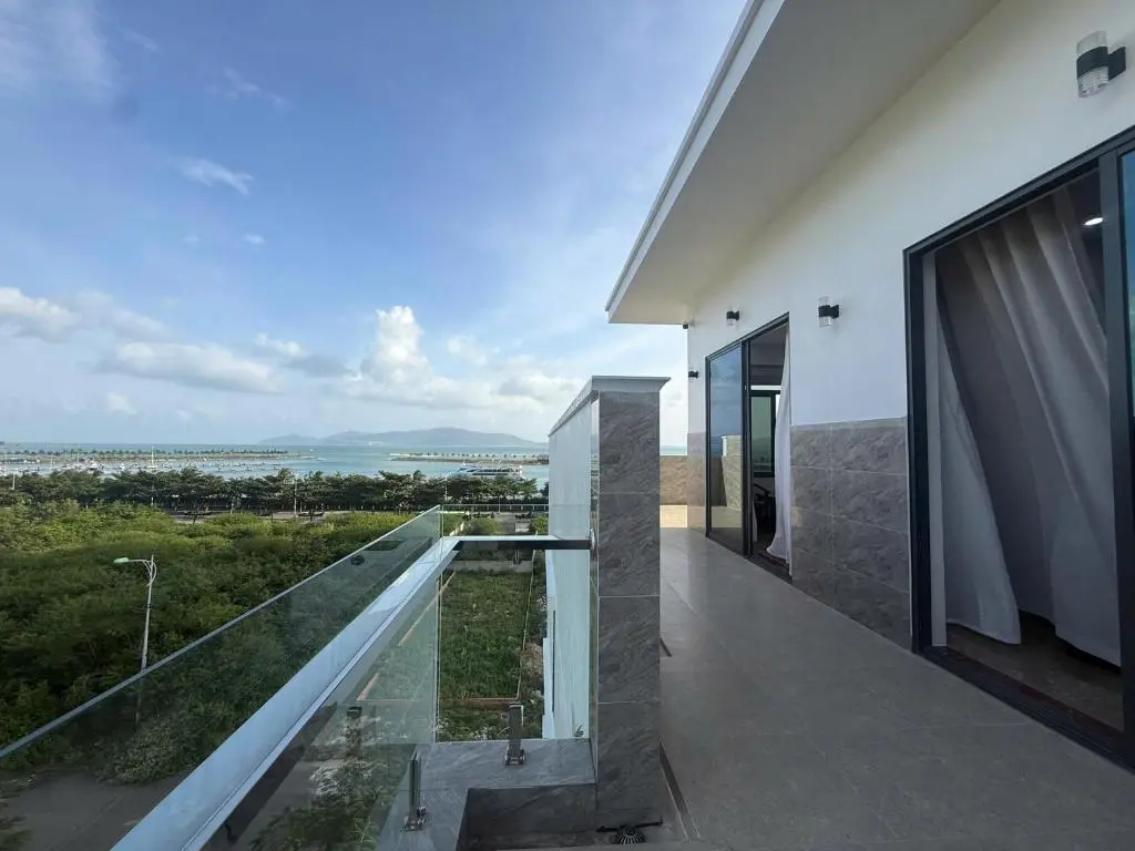 Adam Hotel – Khách sạn & Căn hộ Nha Trang